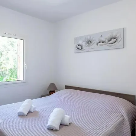 度假居 Denis Panoramic Sea View 宗扎